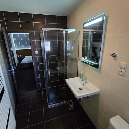 Arizona ゲストハウス Zlaté Moravce