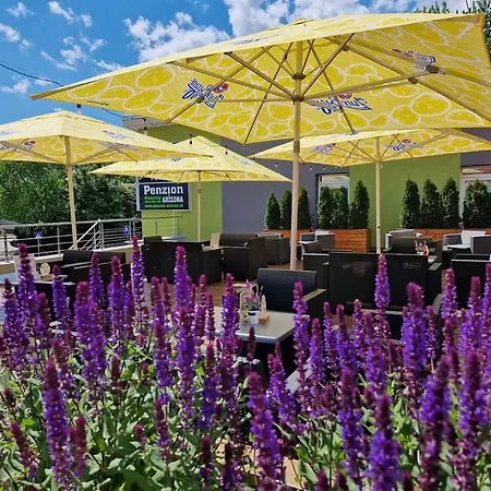 Arizona ゲストハウス Zlaté Moravce