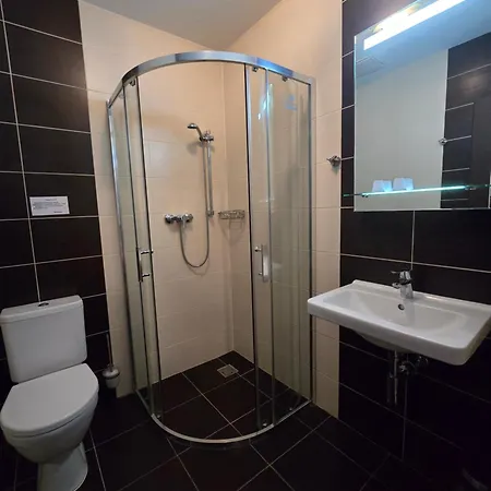 Arizona ゲストハウス 3*