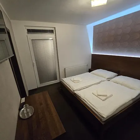 Arizona 4*